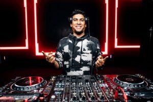 DJ PIERRE 02_00_42 PM.jpg